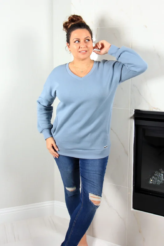 Olivia V-Neck Sweatshirt | Robin Blue