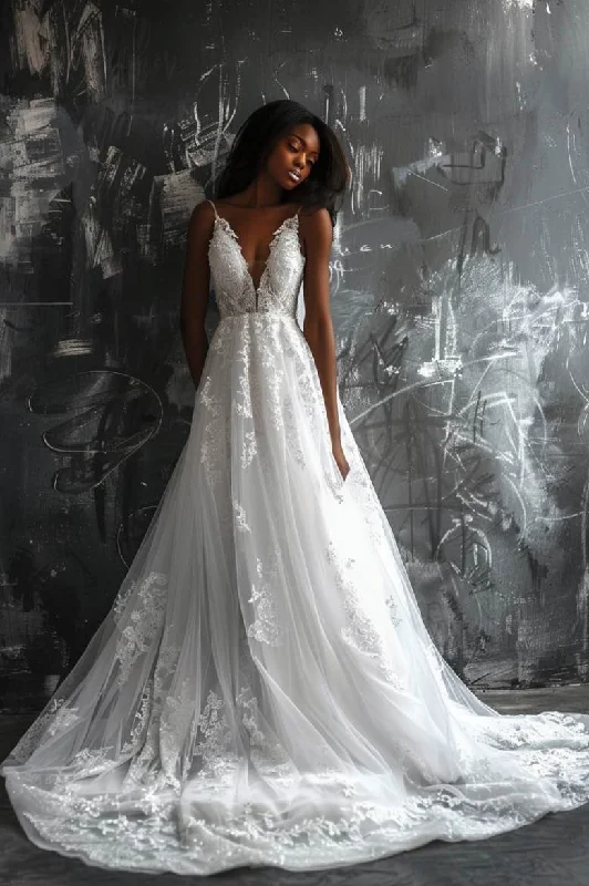 Amber  Loverxu  V Neck  White  Lace Gown  Wedding Dress