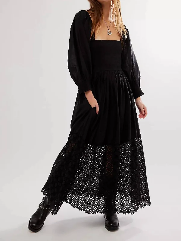 Perfect Storm Midi Dress In Black