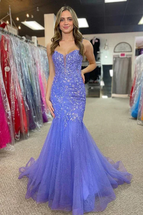 Mermaid Spaghetti Straps V-Neck Appliques Tulle Ruched Prom Dress