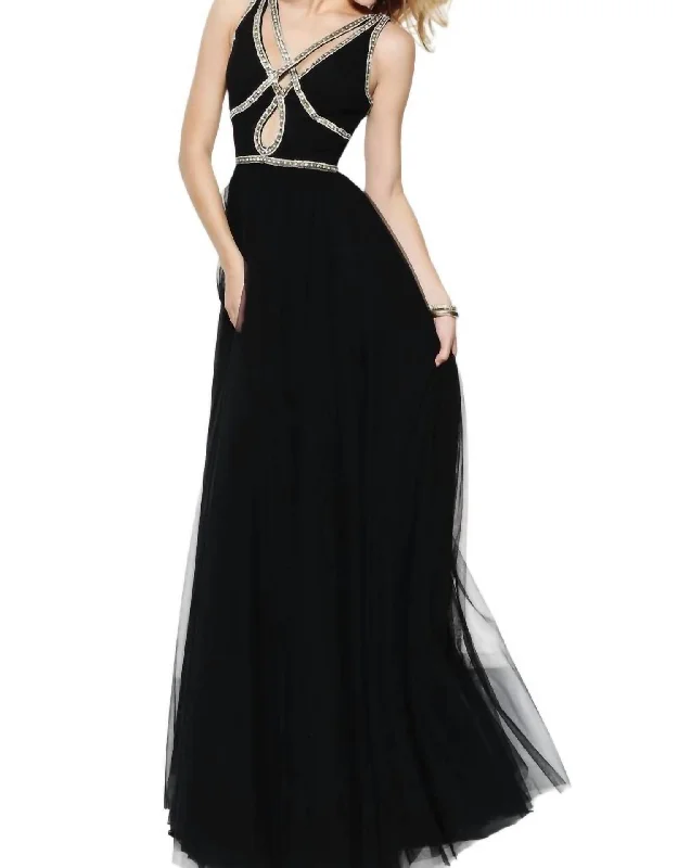 Tulle A-Line Prom Dress In Black